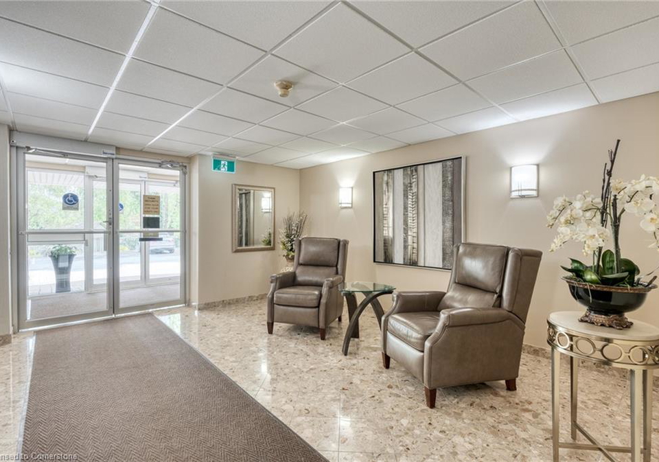216-plains-road-w-burlington-ontario-40732627