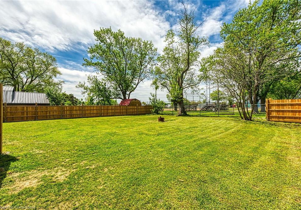 17-erie-avenue-n-fisherville-ontario-40732643
