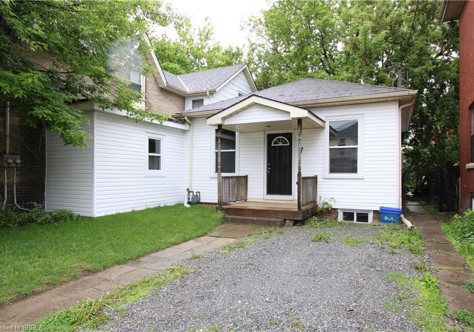 7-fleet-street-brantford-ontario-40732698