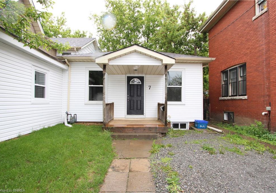 7-fleet-street-brantford-ontario-40732698