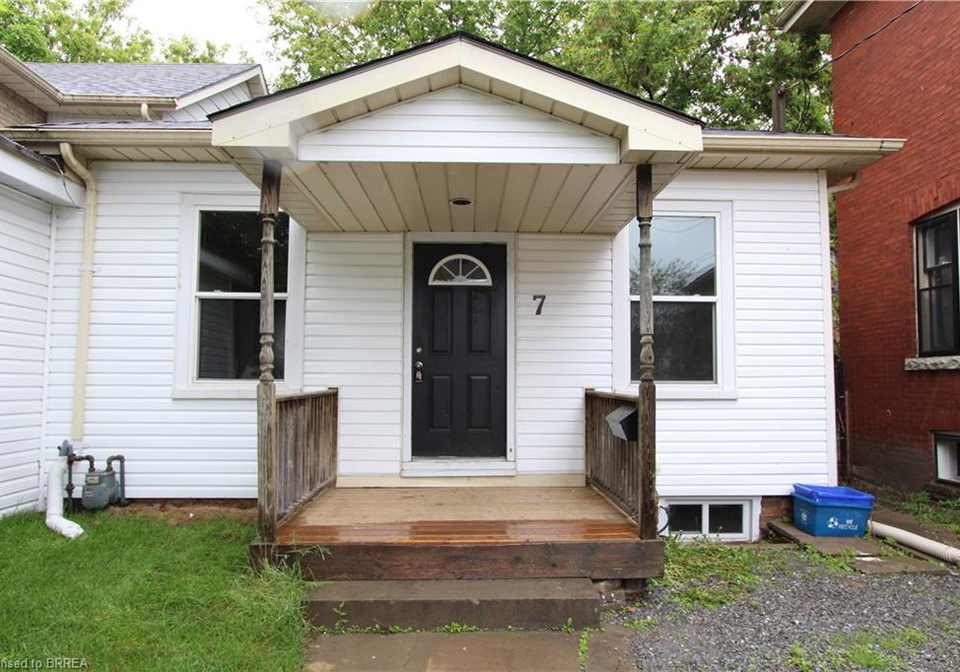 7-fleet-street-brantford-ontario-40732698