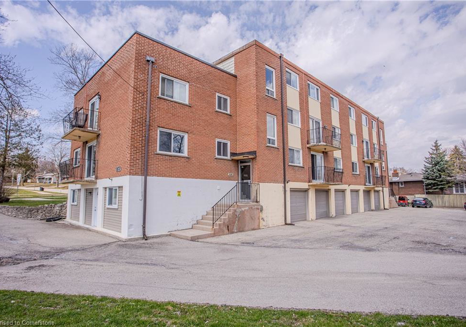371-dale-crescent-waterloo-ontario-40732714