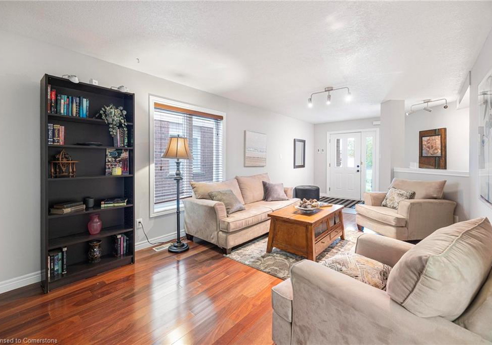 345-thomas-slee-drive-kitchener-ontario-40732802