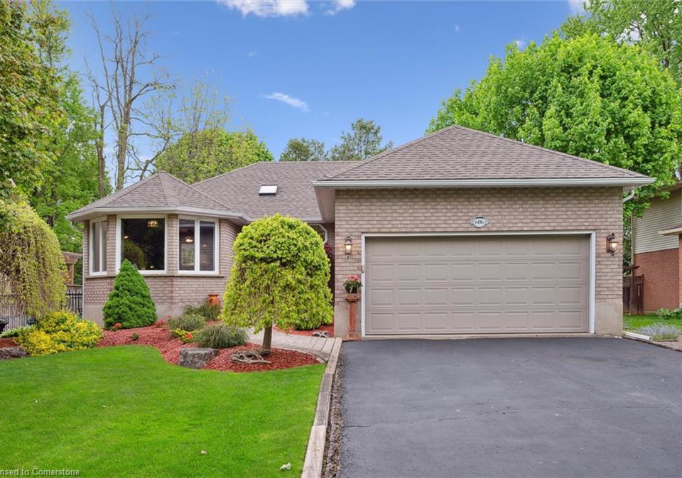 606-rustic-drive-waterloo-ontario-40733112