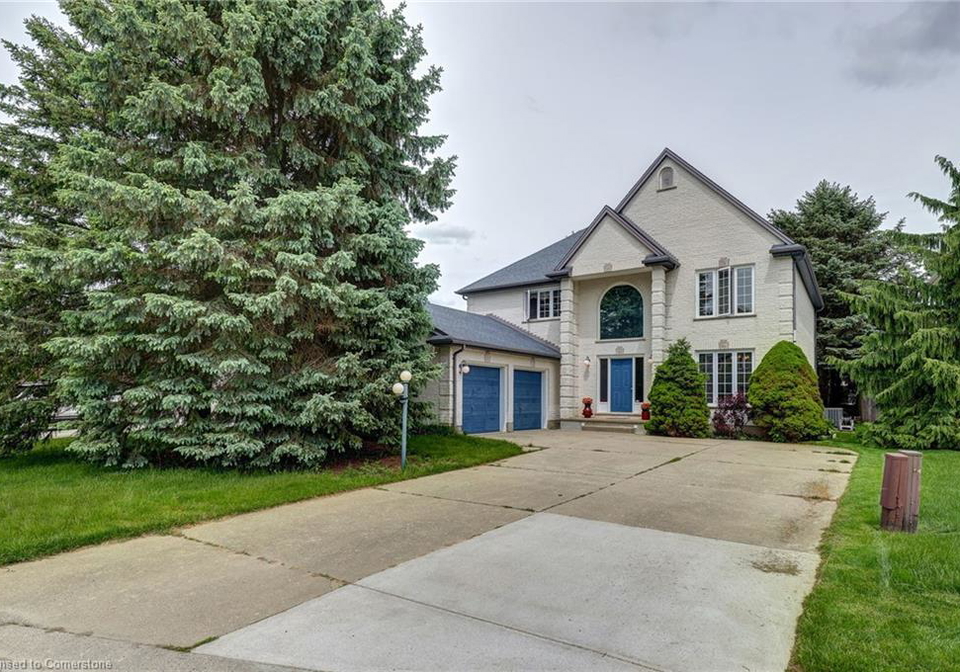 15-allison-court-strathroy-ontario-40733260