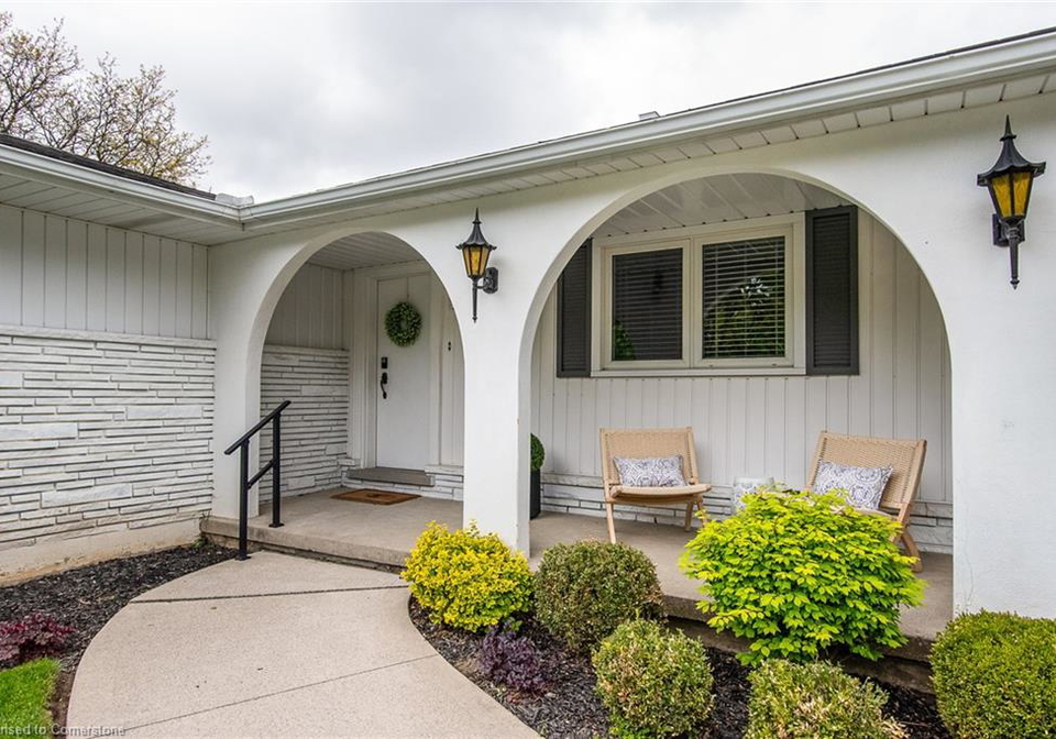 55-evergreen-crescent-kitchener-ontario-40733320