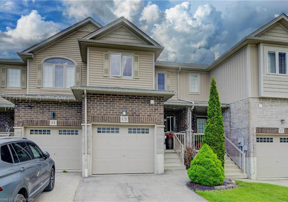 13-machado-street-kitchener-ontario-40733353