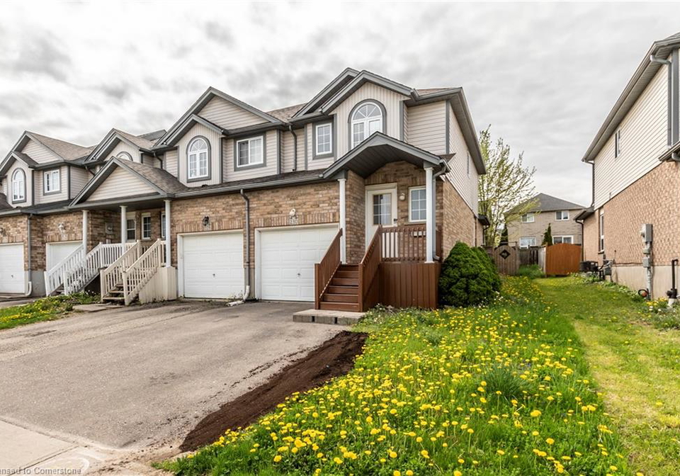 230-activa-avenue-kitchener-ontario-40733448