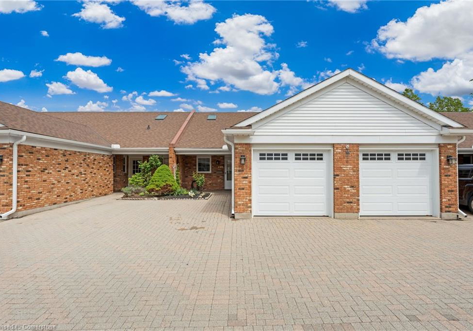 4107-cherry-blossom-lane-vineland-ontario-40733471