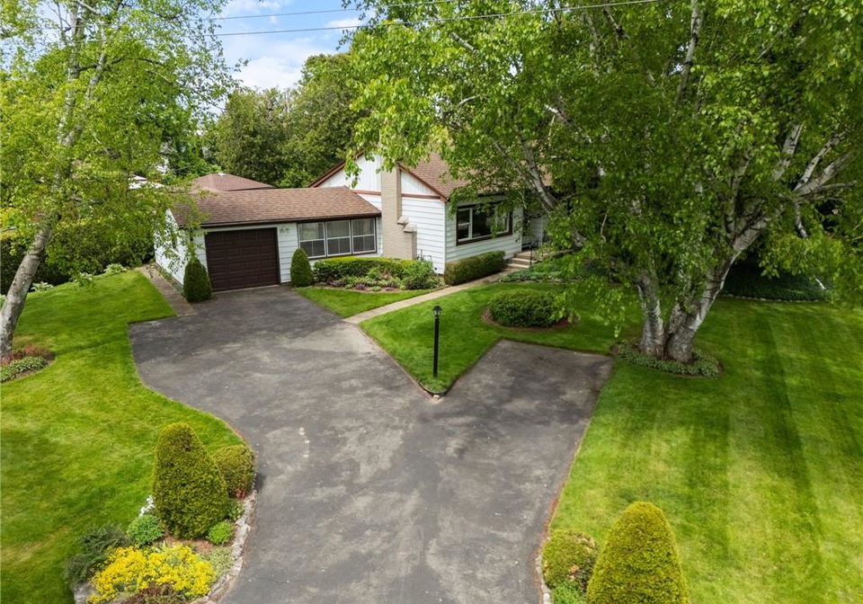 12-carrington-court-ancaster-ontario-40733489