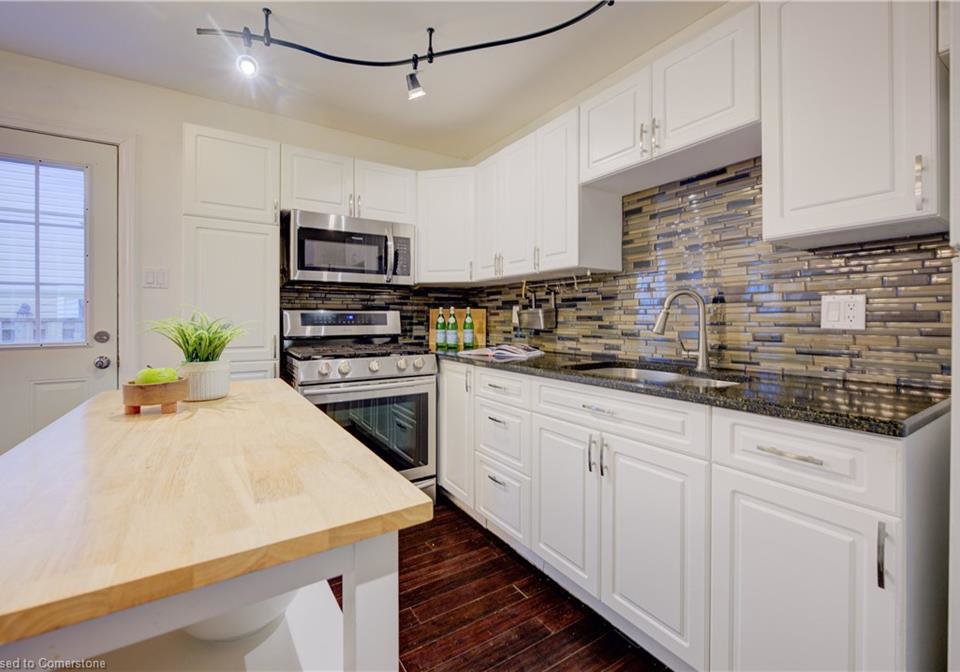 192-silver-aspen-crescent-kitchener-ontario-40733506