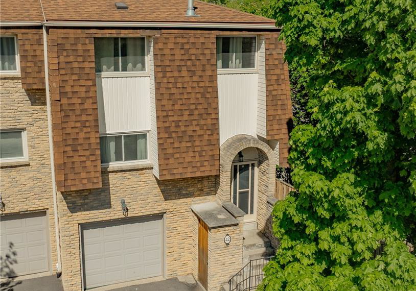 42-melanie-crescent-waterdown-ontario-40733603
