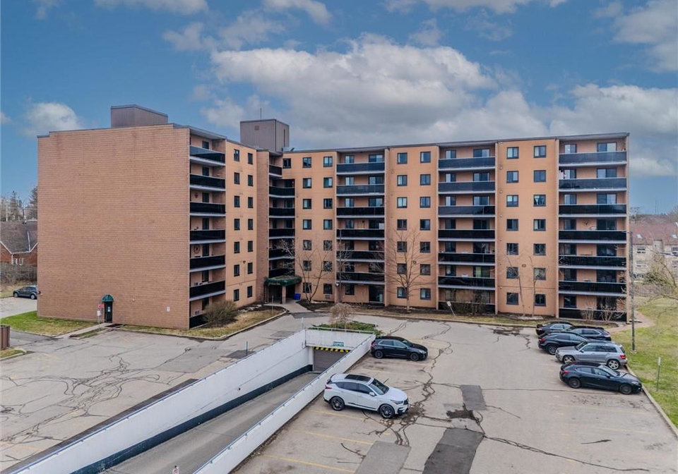 29-west-avenue-kitchener-ontario-40733737