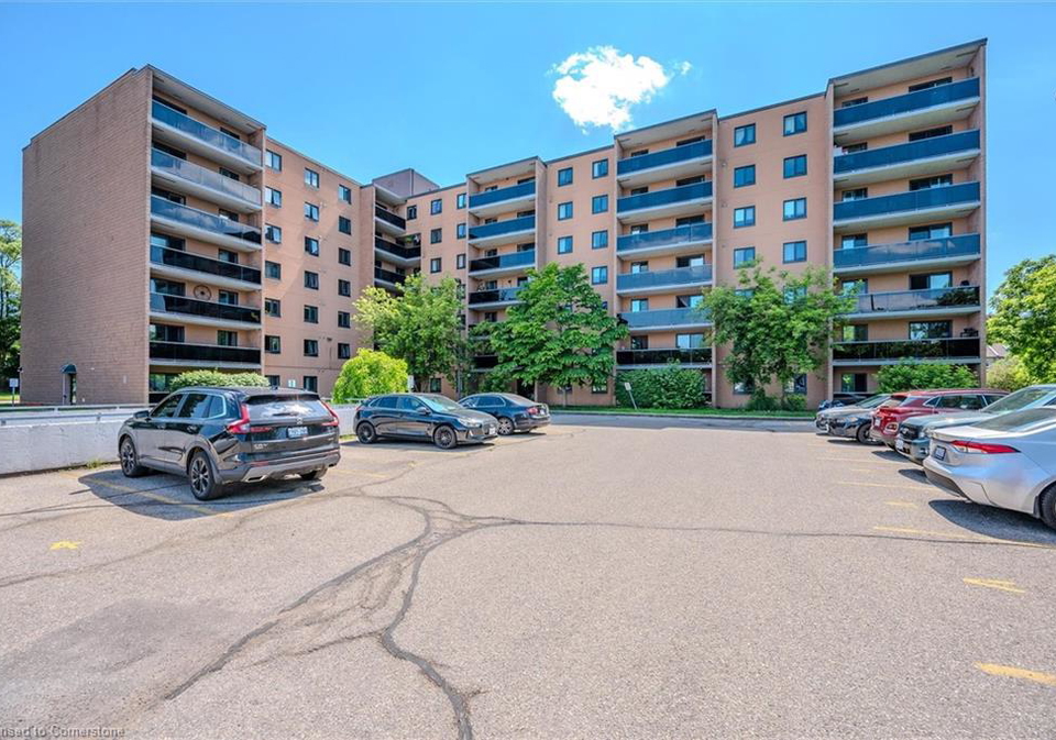29-west-avenue-kitchener-ontario-40733737