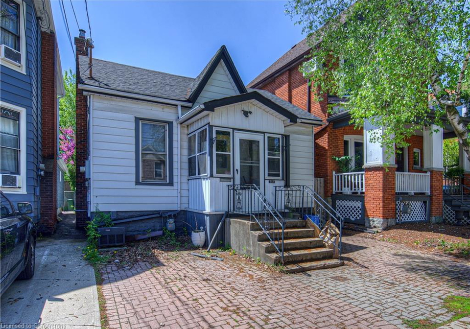345-hunter-street-w-hamilton-ontario-40733849