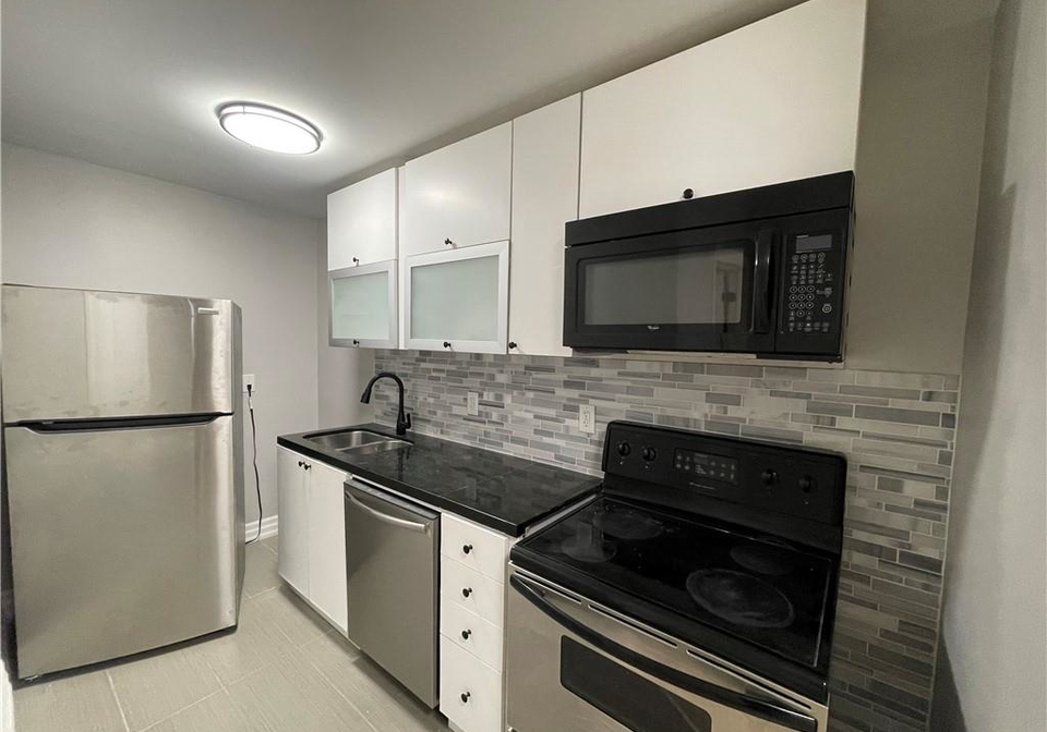 69-east-main-street-welland-ontario-40733854