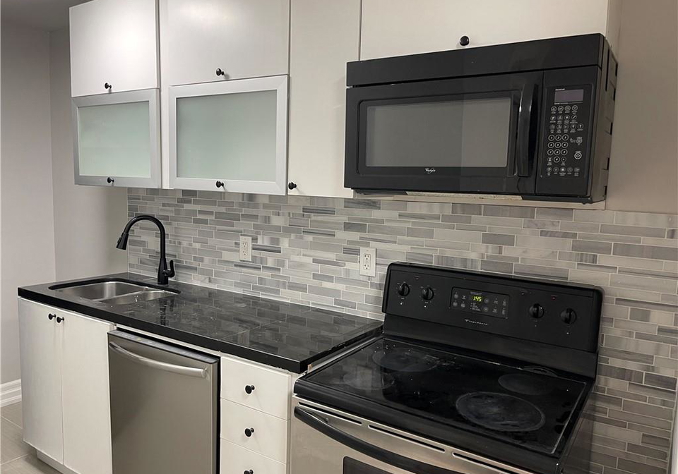 69-east-main-street-welland-ontario-40733854