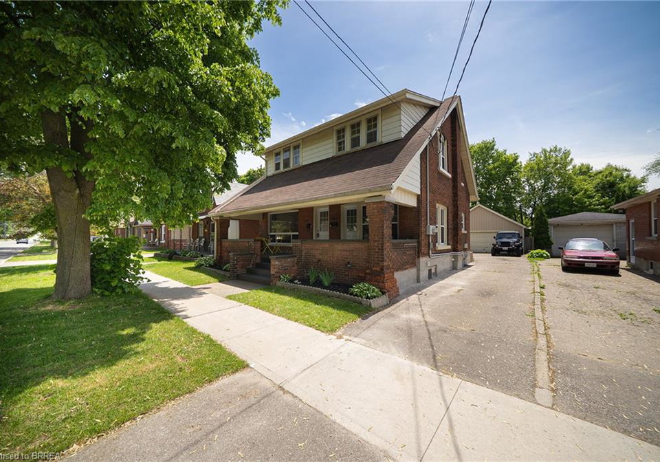 141-elgin-street-brantford-ontario-40733890