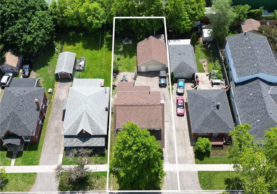 141-elgin-street-brantford-ontario-40733890