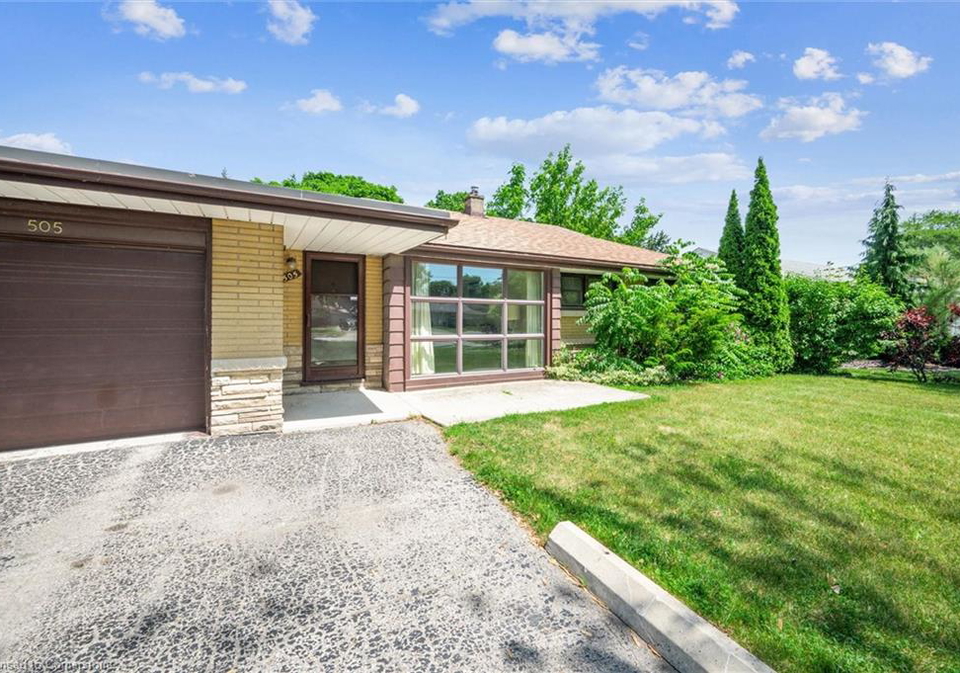 505-bishop-street-n-cambridge-ontario-40733915
