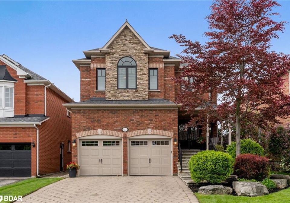 211-eaton-street-georgetown-ontario-40733918