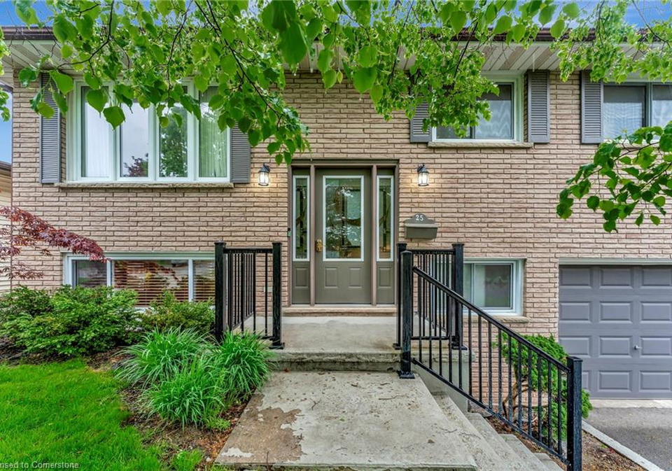 25-grenadier-road-cambridge-ontario-40733968