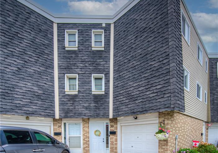 60-elmsdale-drive-kitchener-ontario-40734023