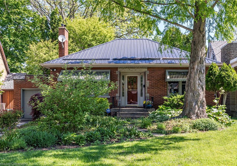24-binkley-crescent-hamilton-ontario-40734035
