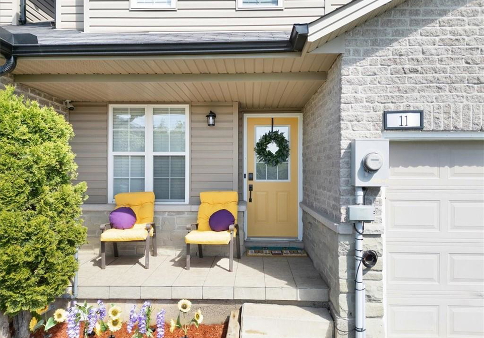 11-thames-way-mount-hope-ontario-40734054