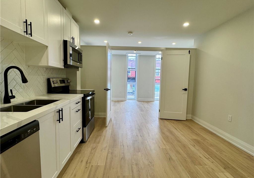 588-barton-street-e-hamilton-ontario-40734123