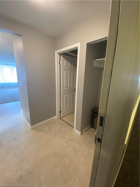 1009-queenston-road-cambridge-ontario-40734167