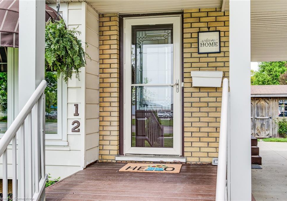 12-first-street-e-elmira-ontario-40734507