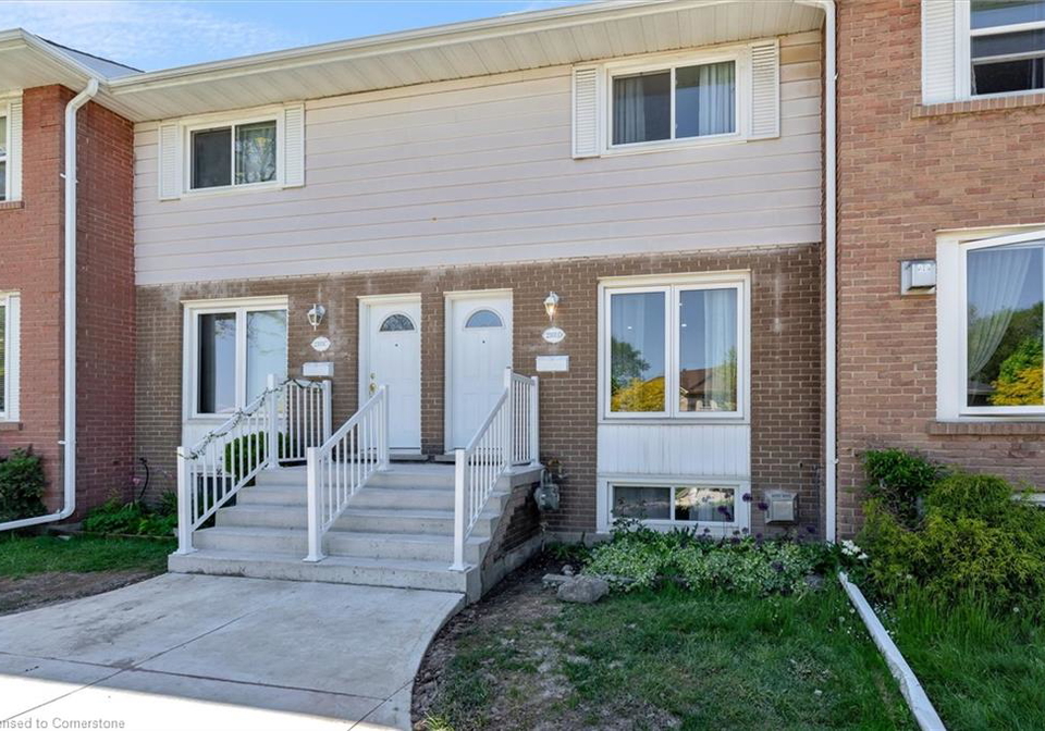 2101-meadowbrook-road-burlington-ontario-40734513