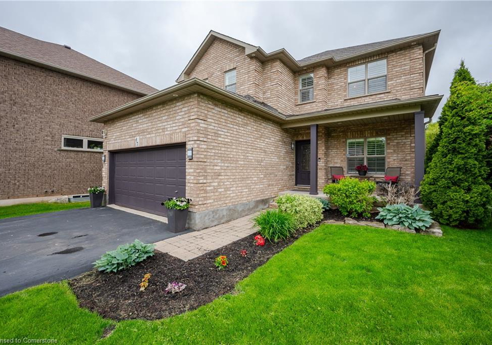 67-commando-court-waterdown-ontario-40734554