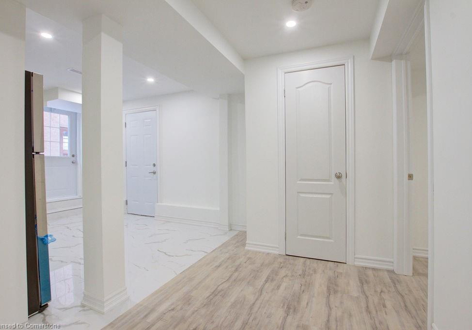 80-laurendale-avenue-waterdown-ontario-40734557