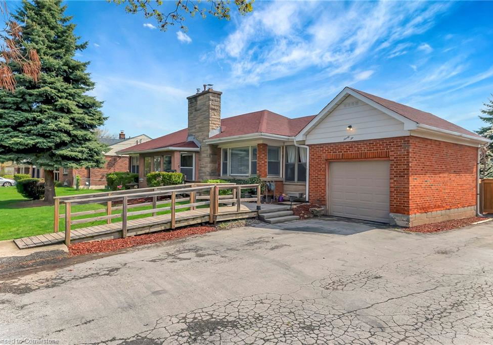 96-gray-road-stoney-creek-ontario-40734579