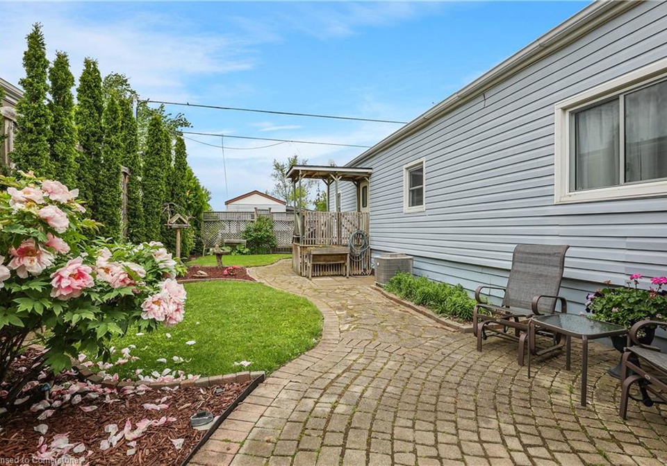 4597-deborah-lane-beamsville-ontario-40734857