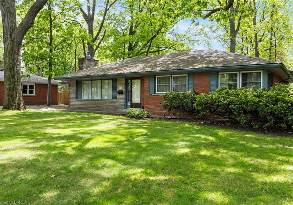 537-scenic-drive-hamilton-ontario-40734876