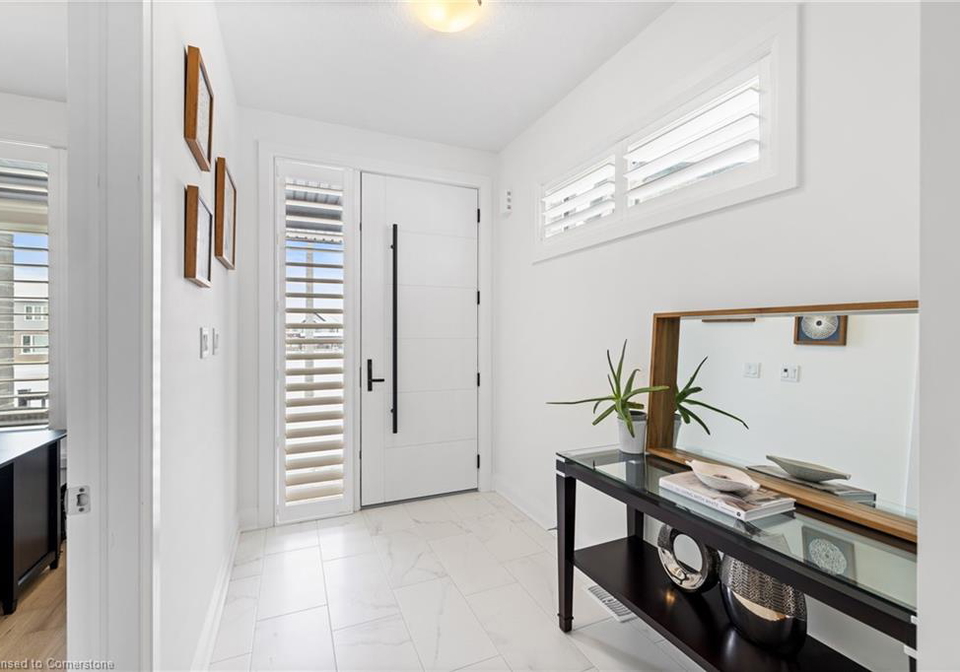 921-nathalie-court-kitchener-ontario-40734928