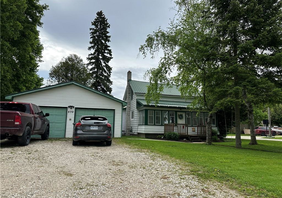 570-lowe-street-palmerston-ontario-40735022