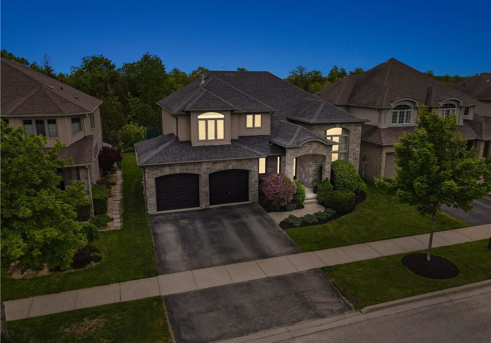 288-townsend-drive-breslau-ontario-40735039