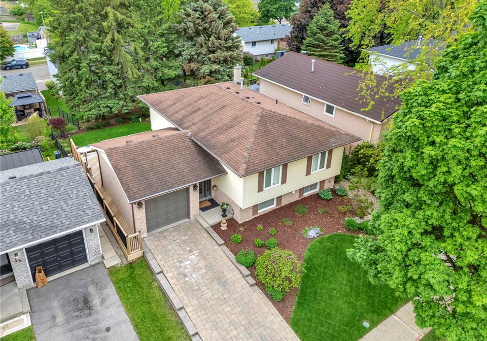 47-myrtleville-drive-brantford-ontario-40735076