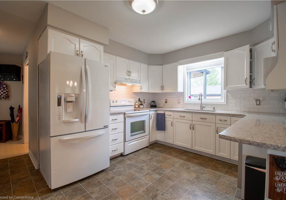 56057-heritage-line-straffordville-ontario-40735136
