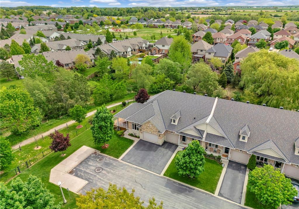 310-southbrook-drive-binbrook-ontario-40735158