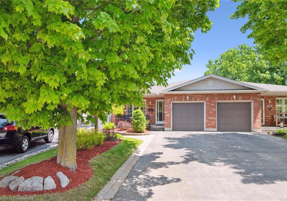 250a-inverhuron-crescent-waterloo-ontario-40735263