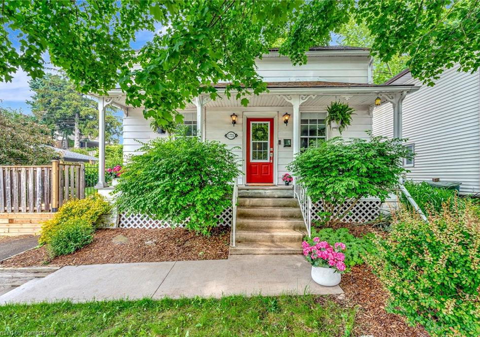 1725-franklin-boulevard-cambridge-ontario-40735322