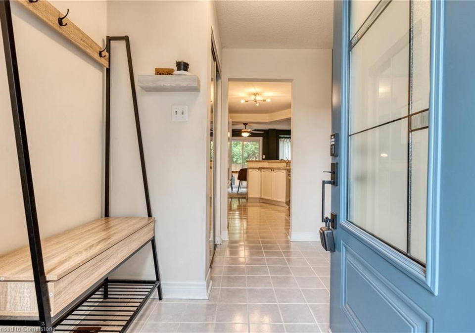 75-ryans-way-hamilton-ontario-40735347