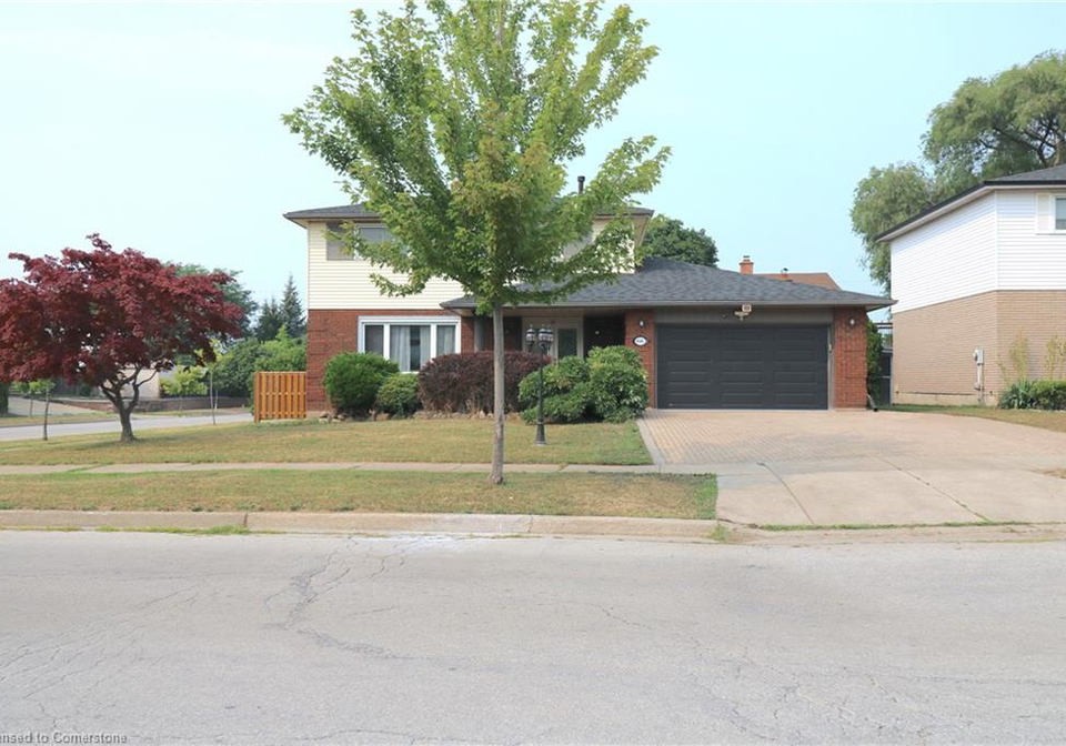 66-seaton-place-drive-stoney-creek-ontario-40735358