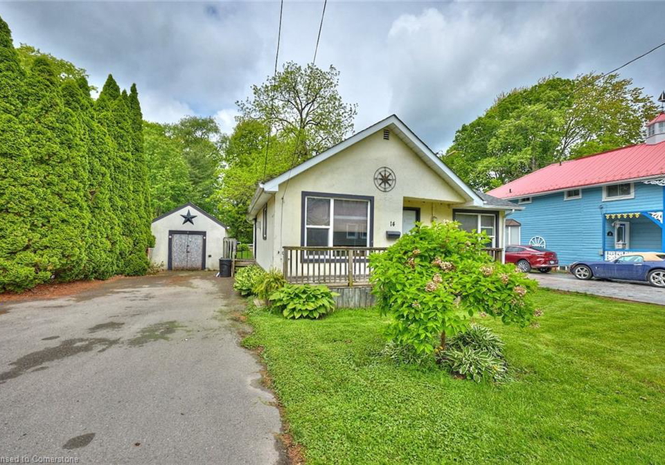 14-betts-avenue-grimsby-ontario-40735371