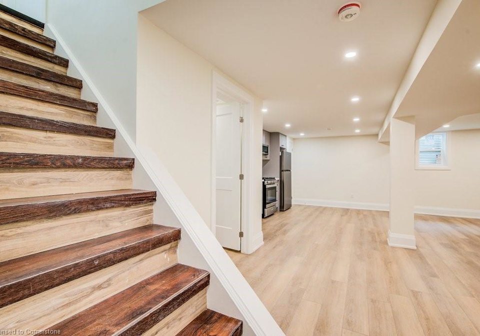 90-blackhorne-drive-kitchener-ontario-40735426